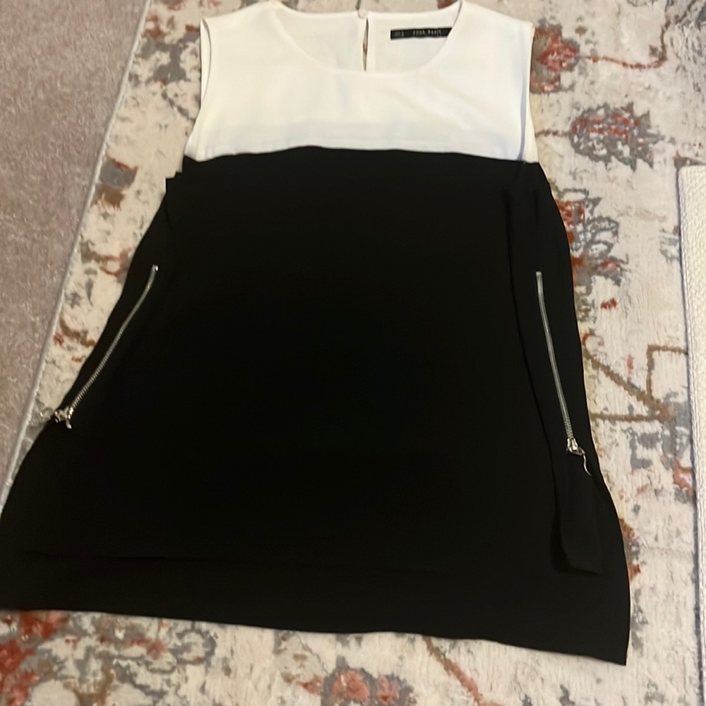 Like new Zara tank